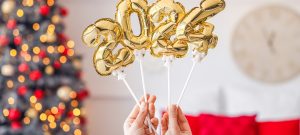 kerstboom met gouden ballonnen 2024