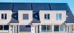nieuwe huizen met zonnepanelen